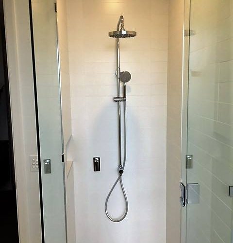 New Build 8 - shower